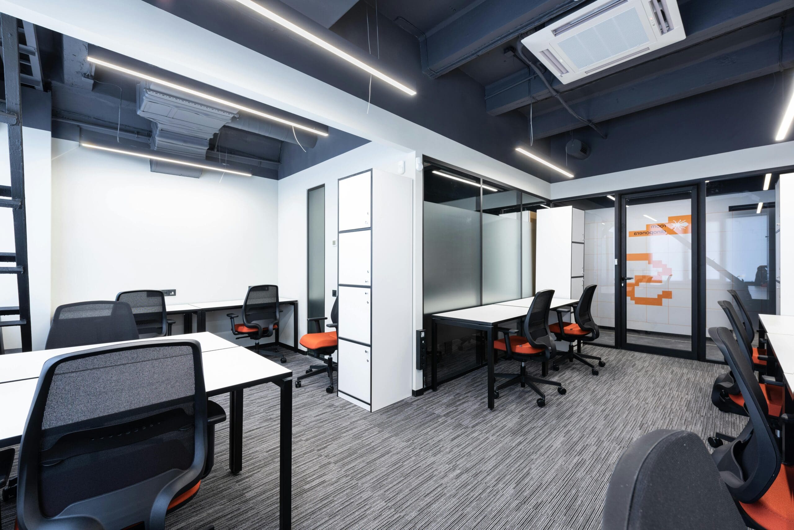 how to personalize your office cubicle